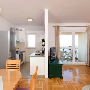 Apartament Dani, Trogir