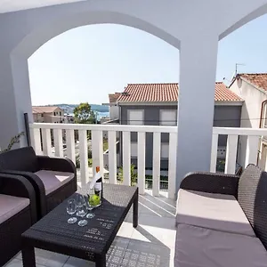 Apartament Bozana, Trogir